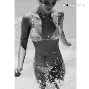 Vix Margot Dot Beads Tri Parallel Top